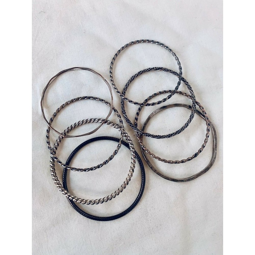 Lot of 8 Vintage‎ Silver Tone Mixed Metal Bangle Bracelets